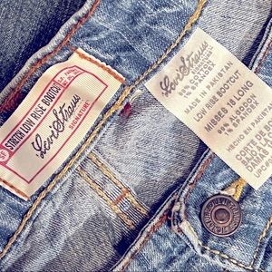 Levi Strauss Signature Stretch Lowrise Bootcut Denim Jean 18L ~ Long